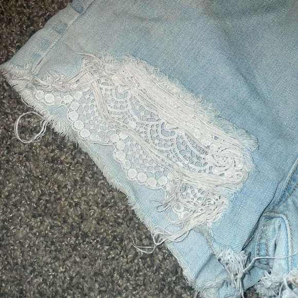 American Eagle Jean Shorts size 00 - Picture 2 of 5